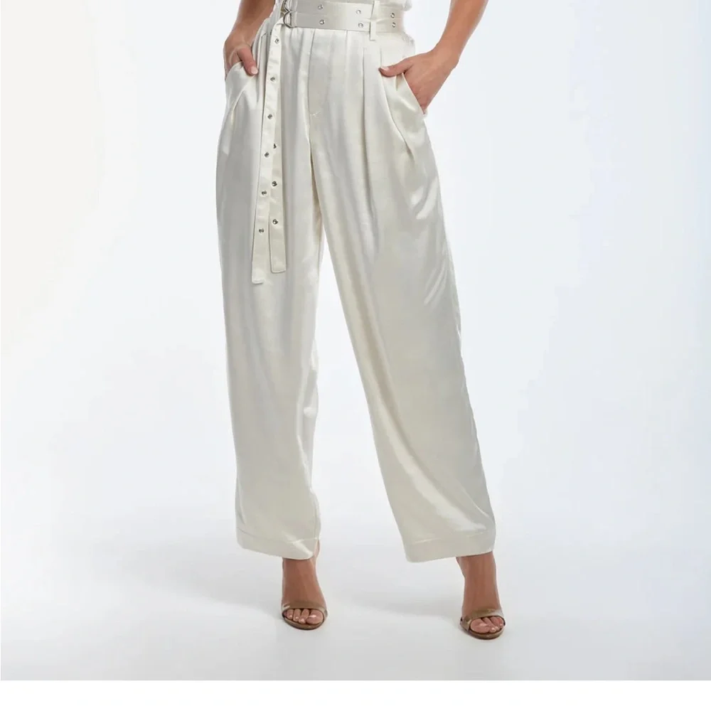 Noli Belted Pantsuit, worn once, bought on sale but wasn’t feeling the material - Picture 3 of 11